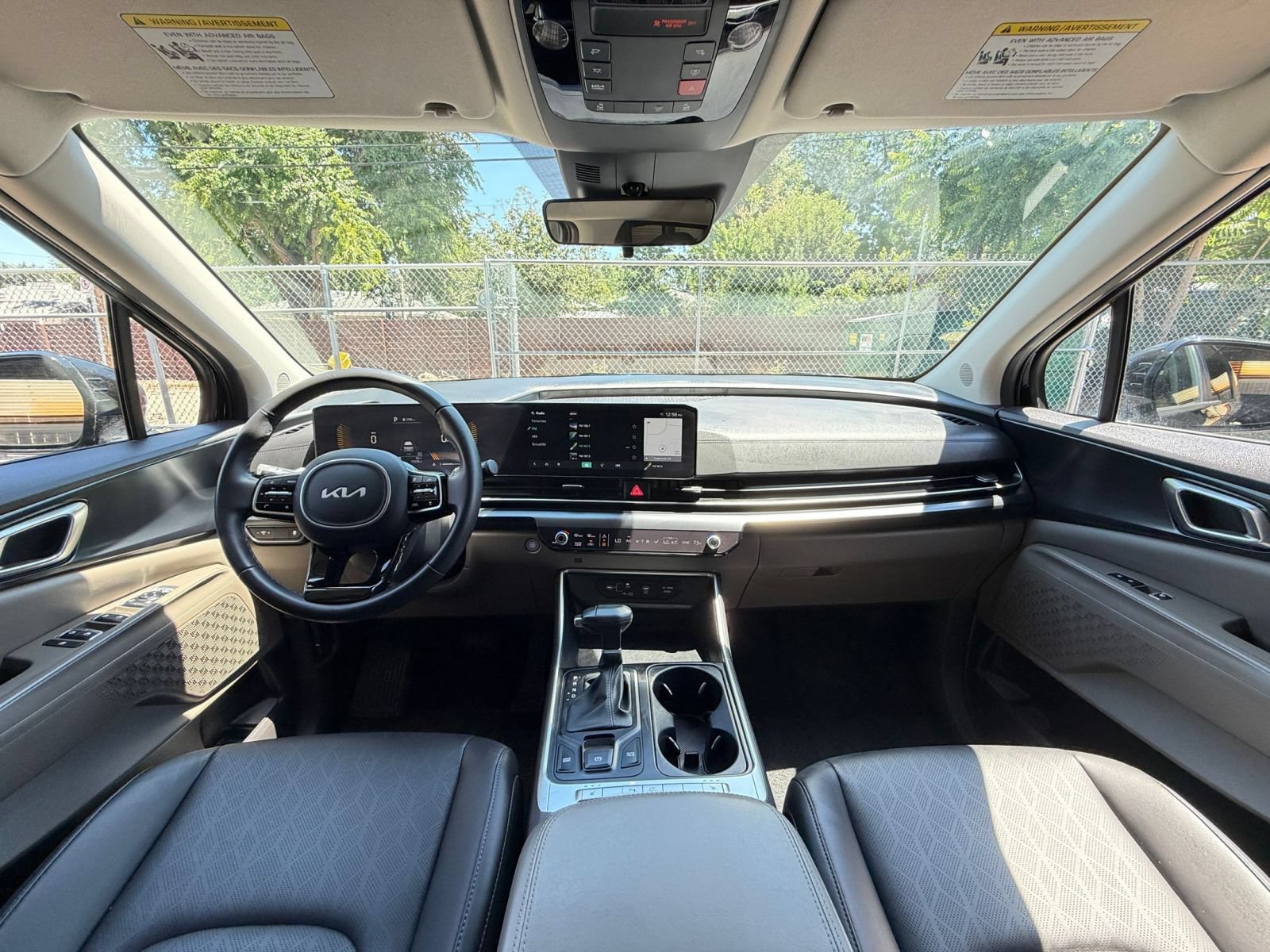 Used 2026 Kia Carnival FWD image 30