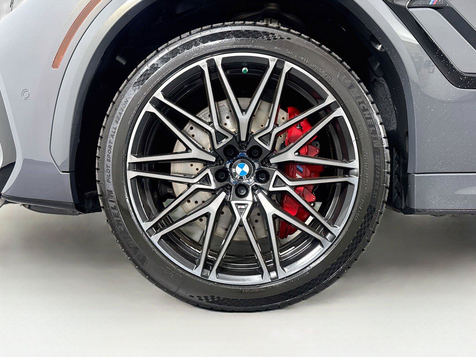 Used 2022 BMW X6 M w/ Competition Package AWD/4WD image 48