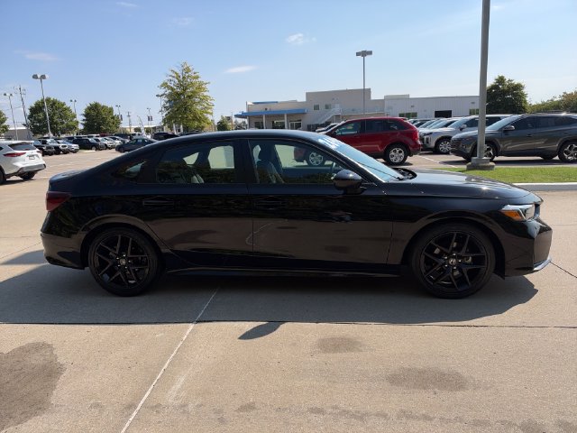 Used 2025 Honda Civic Sport image 6