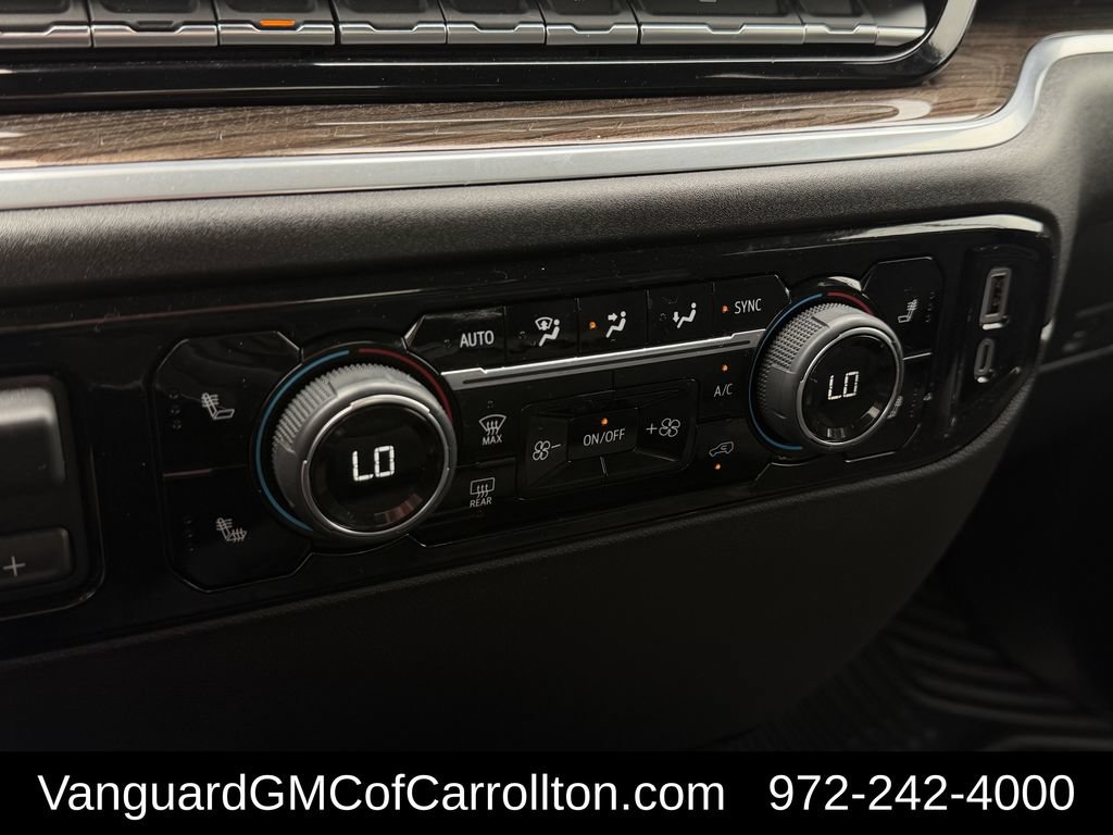 Used 2025 Chevrolet Silverado 1500 LT AWD/4WD image 22