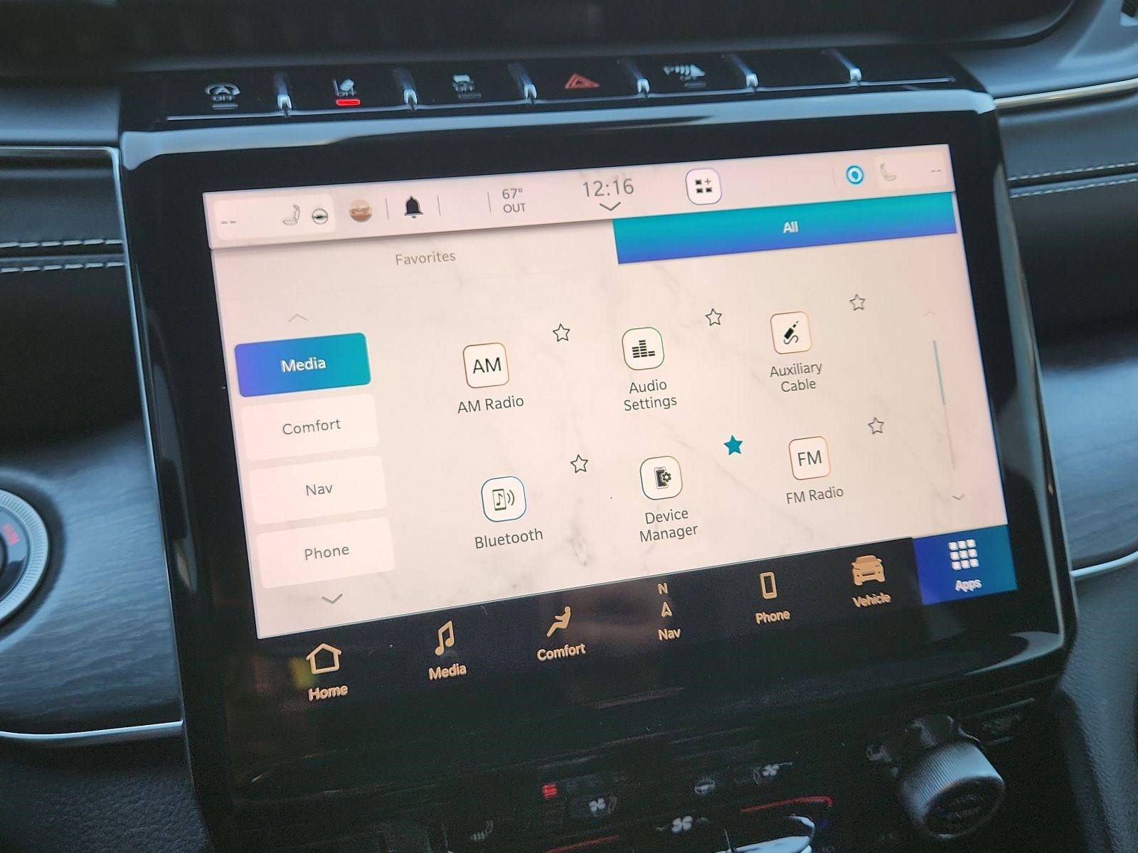 Used 2021 Jeep Grand Cherokee L Overland w/ Luxury Tech Group IV AWD/4WD image 28