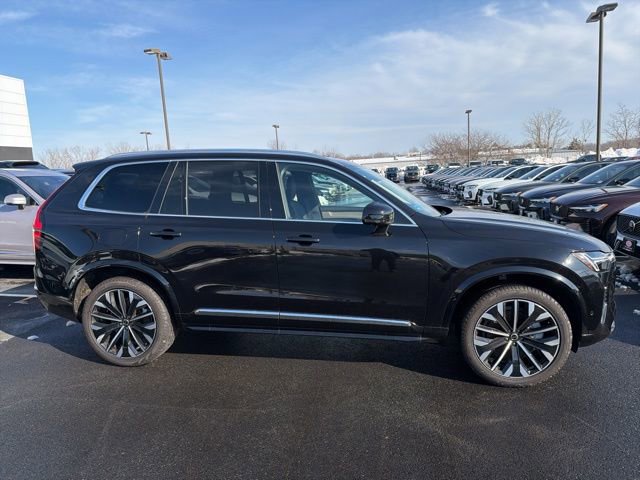 New 2025 Volvo XC90 B6 Plus w/ Protection Package Premier image 2
