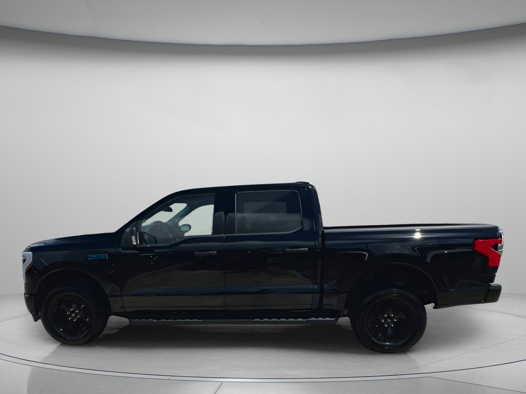 Used 2025 Ford F150 Lightning XLT image 17