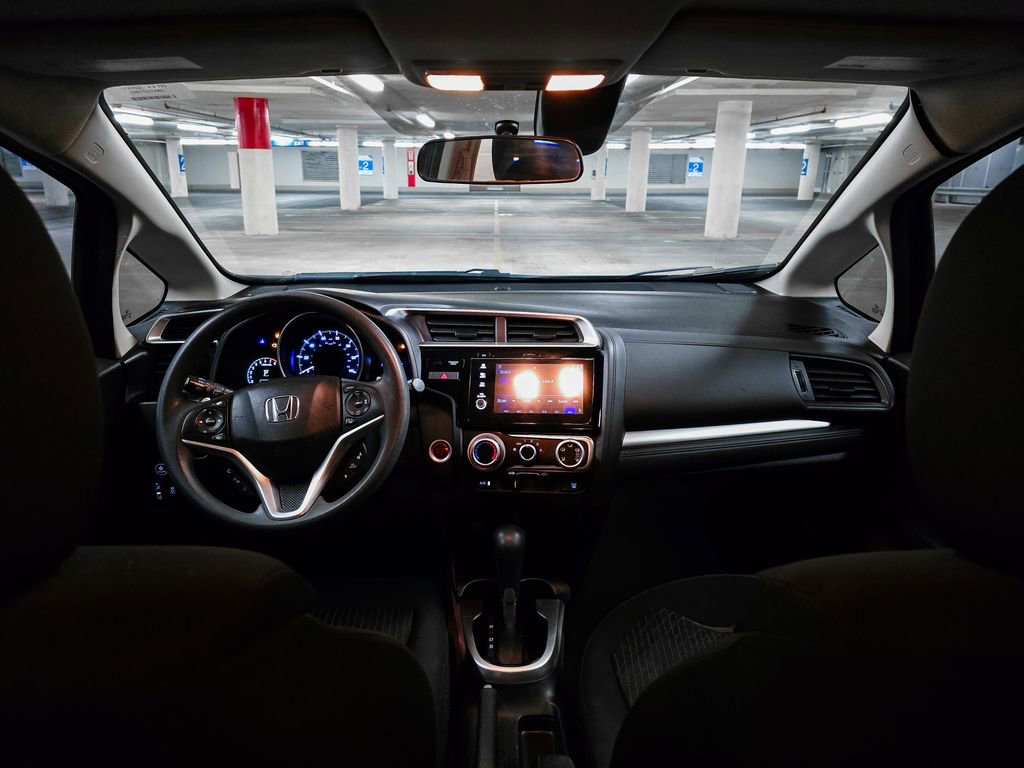 Used 2018 Honda Fit EX image 3