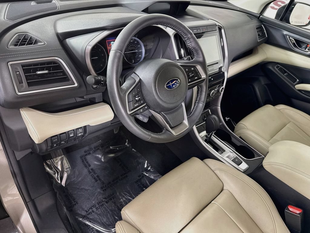 Used 2019 Subaru Ascent Limited AWD/4WD image 17