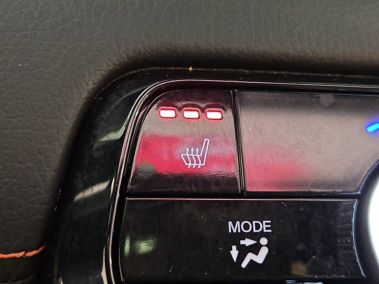 Certified 2025 Honda Pilot TrailSport image 27