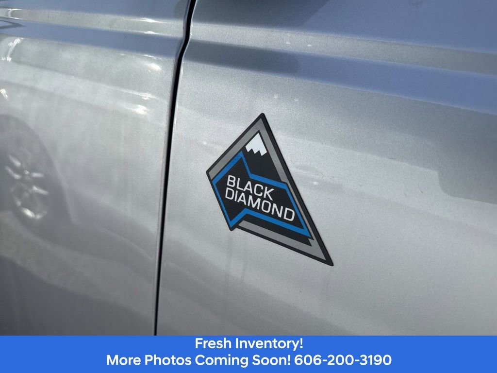 Used 2021 Ford Bronco Black Diamond AWD/4WD image 6