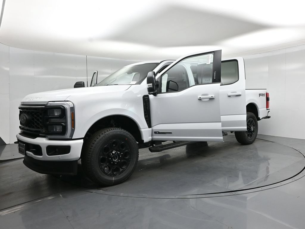 New 2026 Ford F250 Lariat w/ Black Appearance Package AWD/4WD image 30