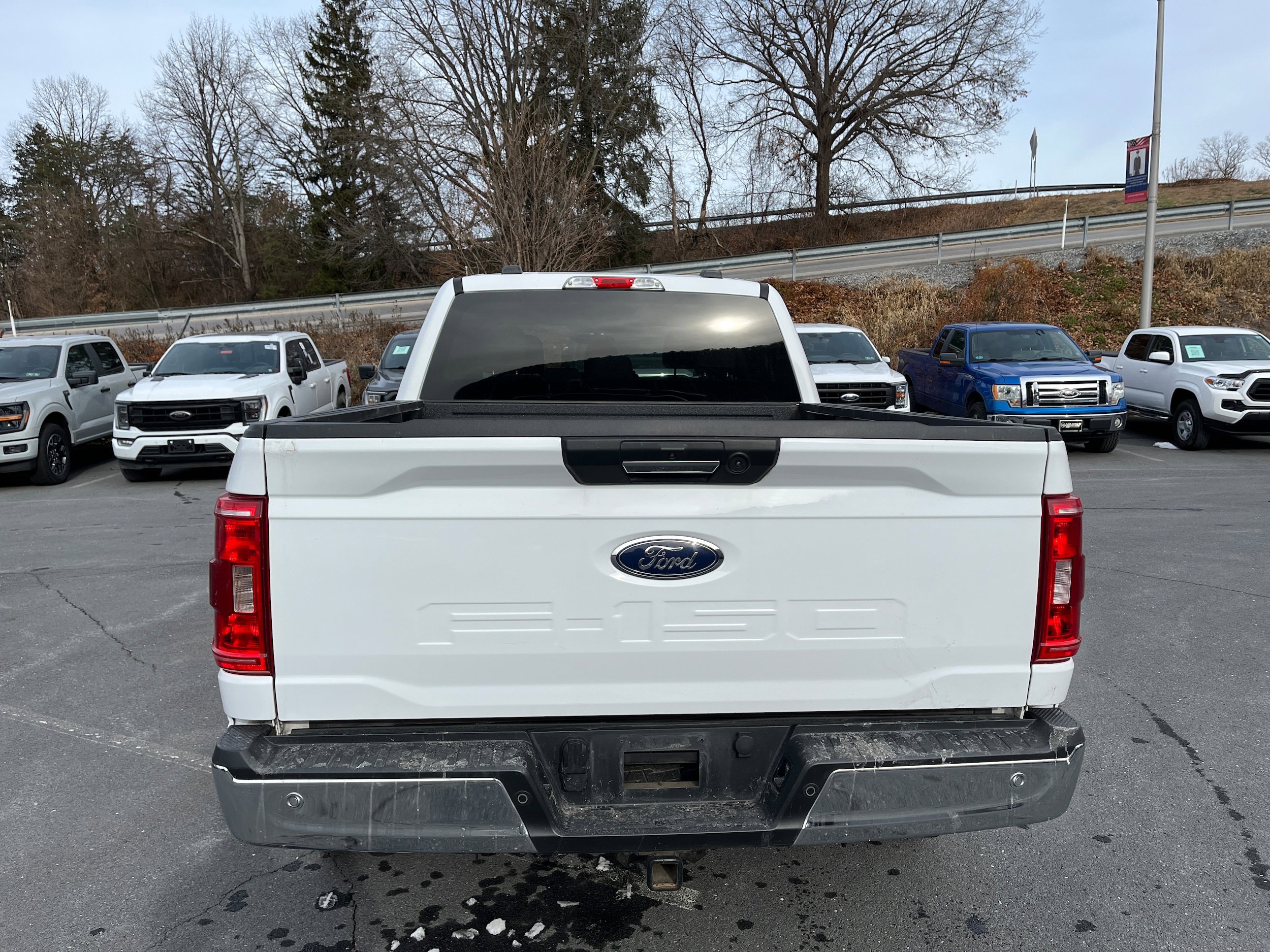 Certified 2022 Ford F150 XLT w/ XTR Package AWD/4WD image 5