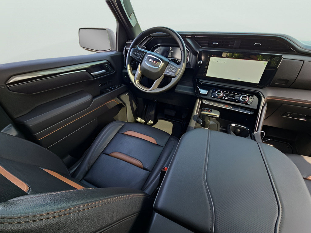 Used 2025 GMC Sierra 1500 AT4 w/ AT4 Premium Package AWD/4WD image 17