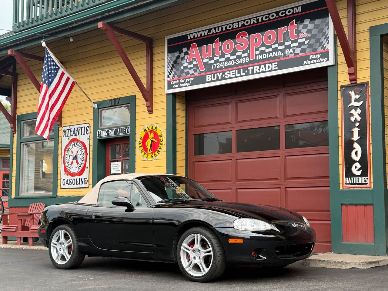 Used 2004 MAZDA MX-5 Miata LS RWD image 4