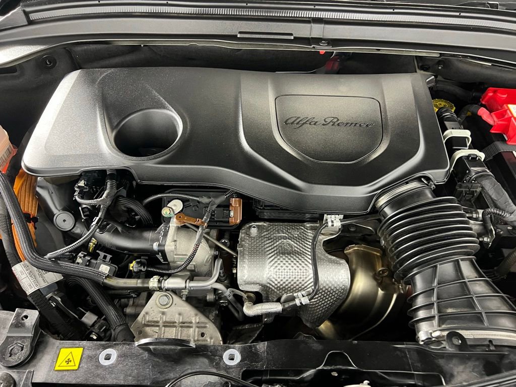 Used 2024 Alfa Romeo Tonale Veloce image 36