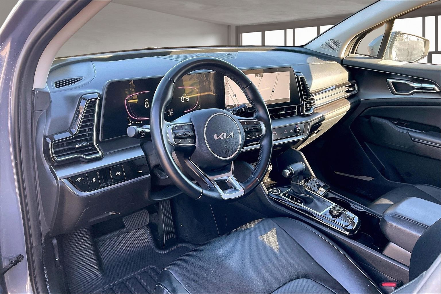 Used 2023 Kia Sportage EX image 17