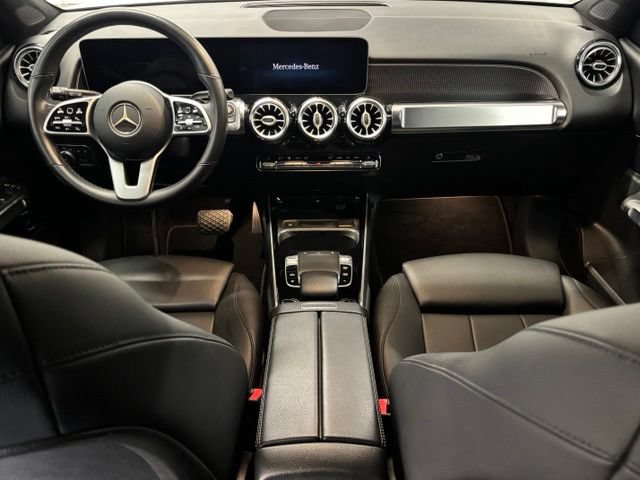 Used 2020 Mercedes-Benz GLB 250 image 12