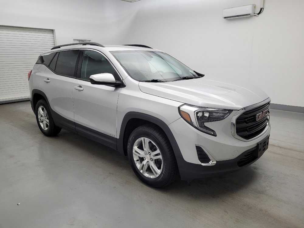 Used 2019 GMC Terrain SLE w/ Driver Convenience Package AWD/4WD image 2