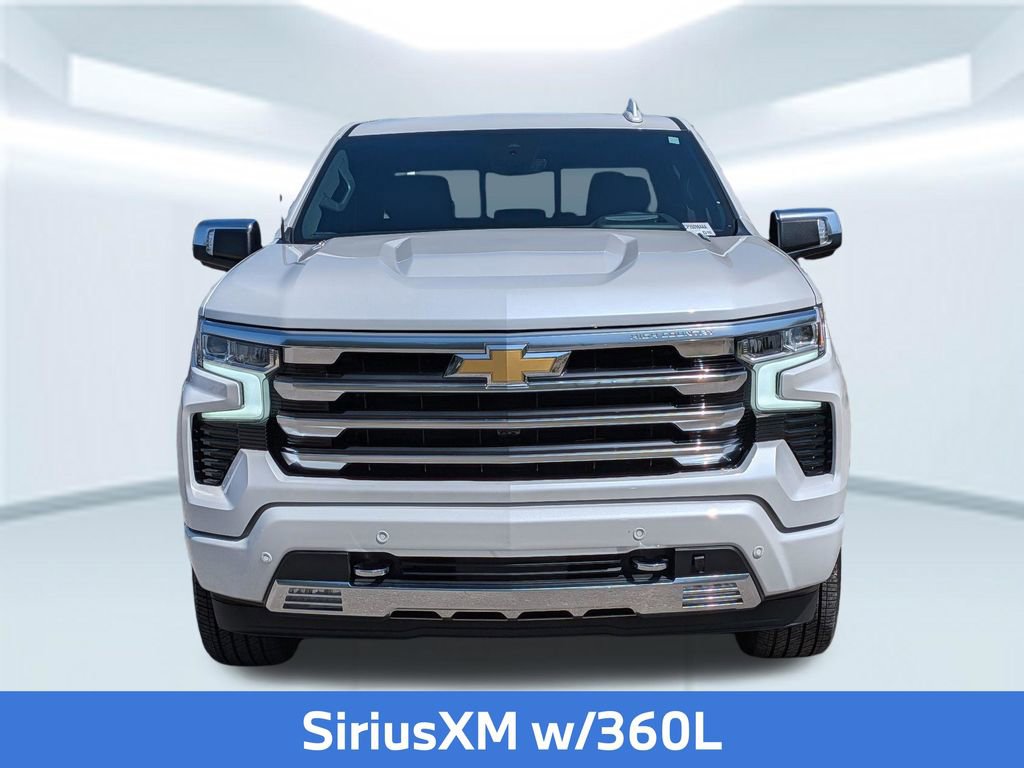 Used 2024 Chevrolet Silverado 1500 High Country w/ High Country Premium Package AWD/4WD image 11