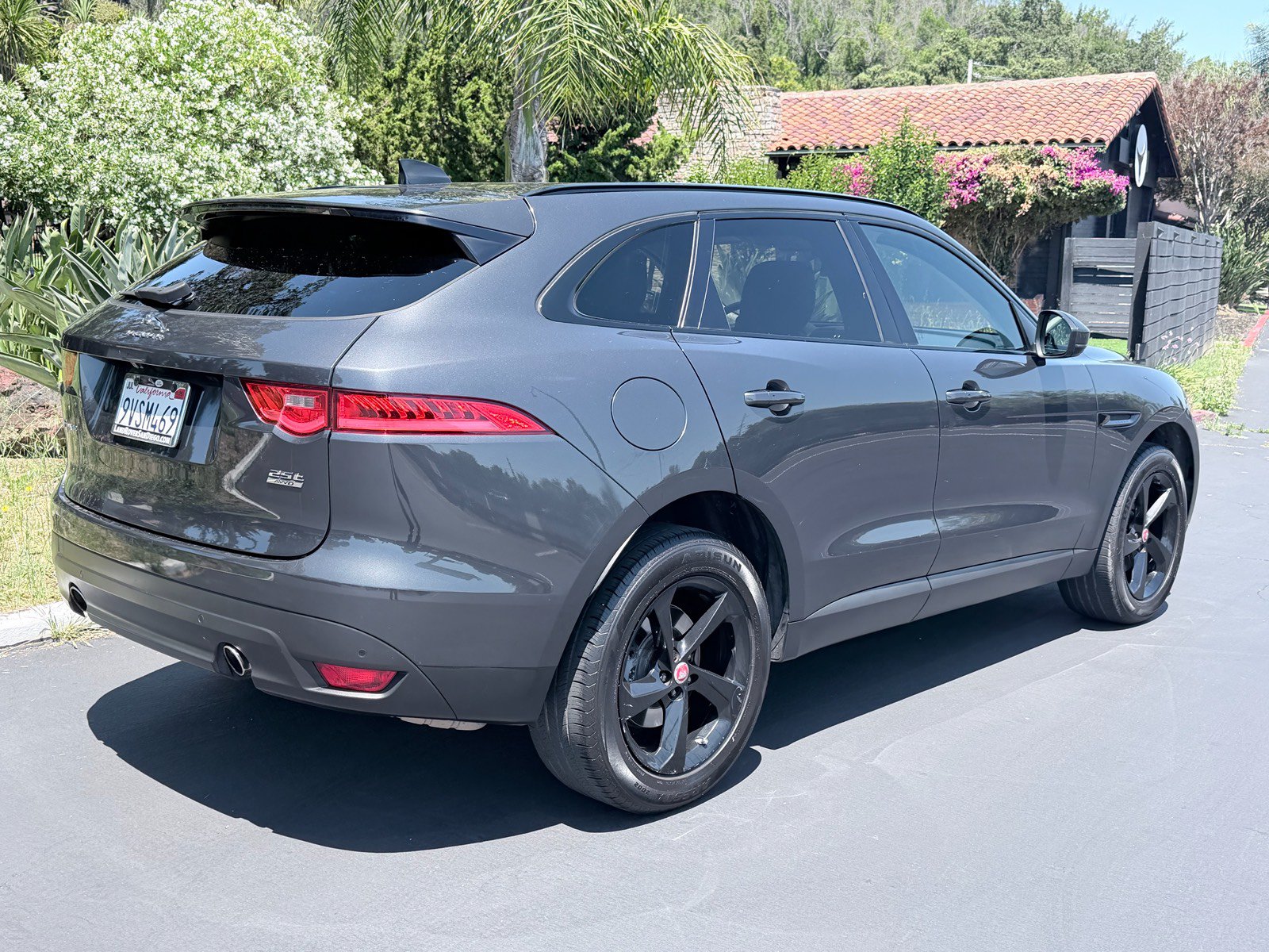 Used 2020 Jaguar F-PACE Prestige AWD/4WD image 6