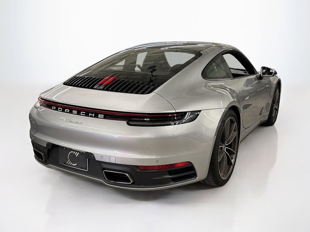 Used 2022 Porsche 911 Carrera RWD image 5