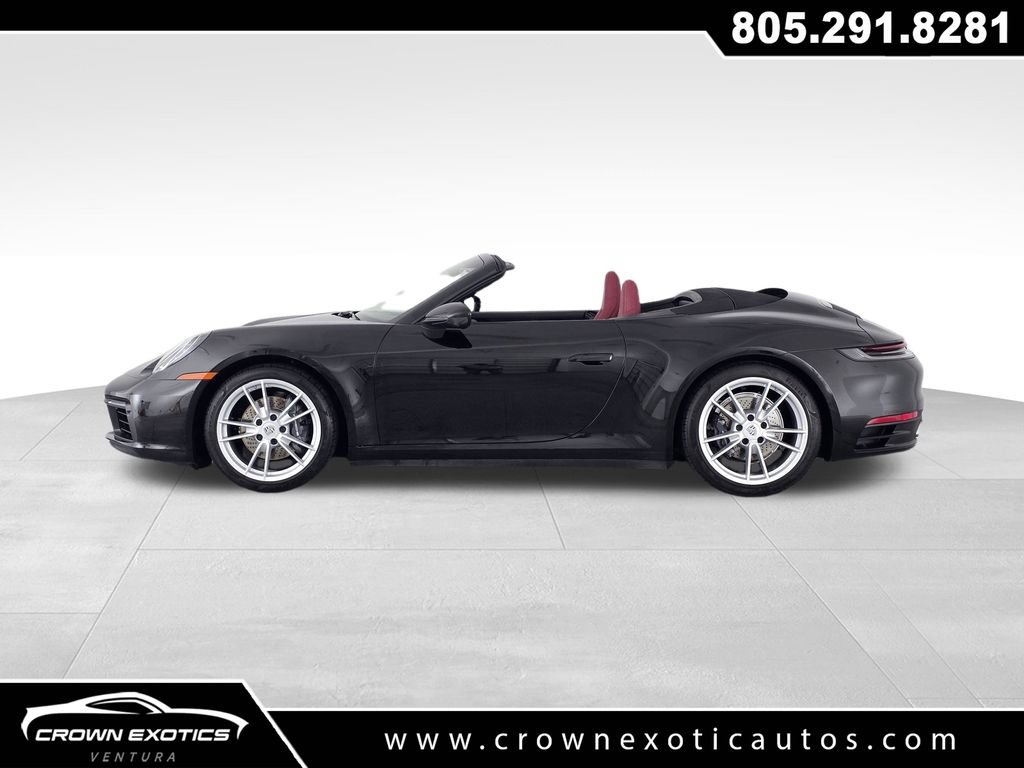 Used 2024 Porsche 911 Carrera RWD image 4
