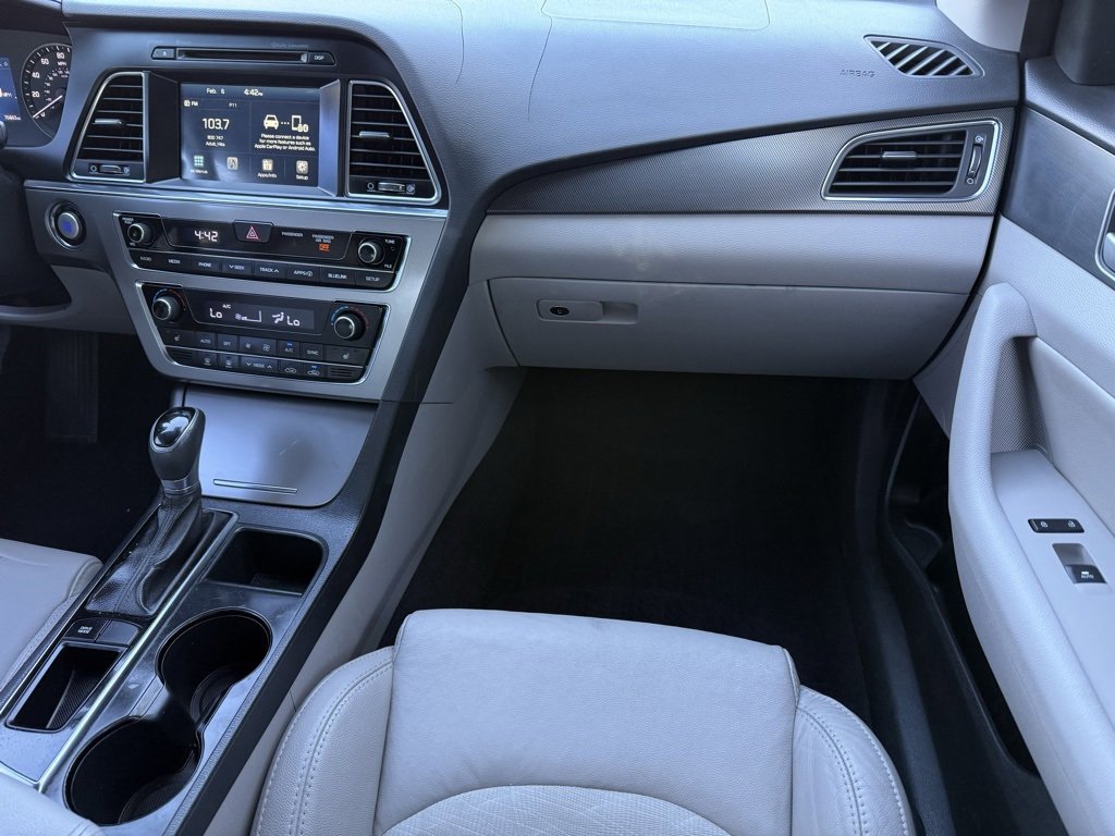 Used 2016 Hyundai Sonata Sport w/ Option Group 02 image 11