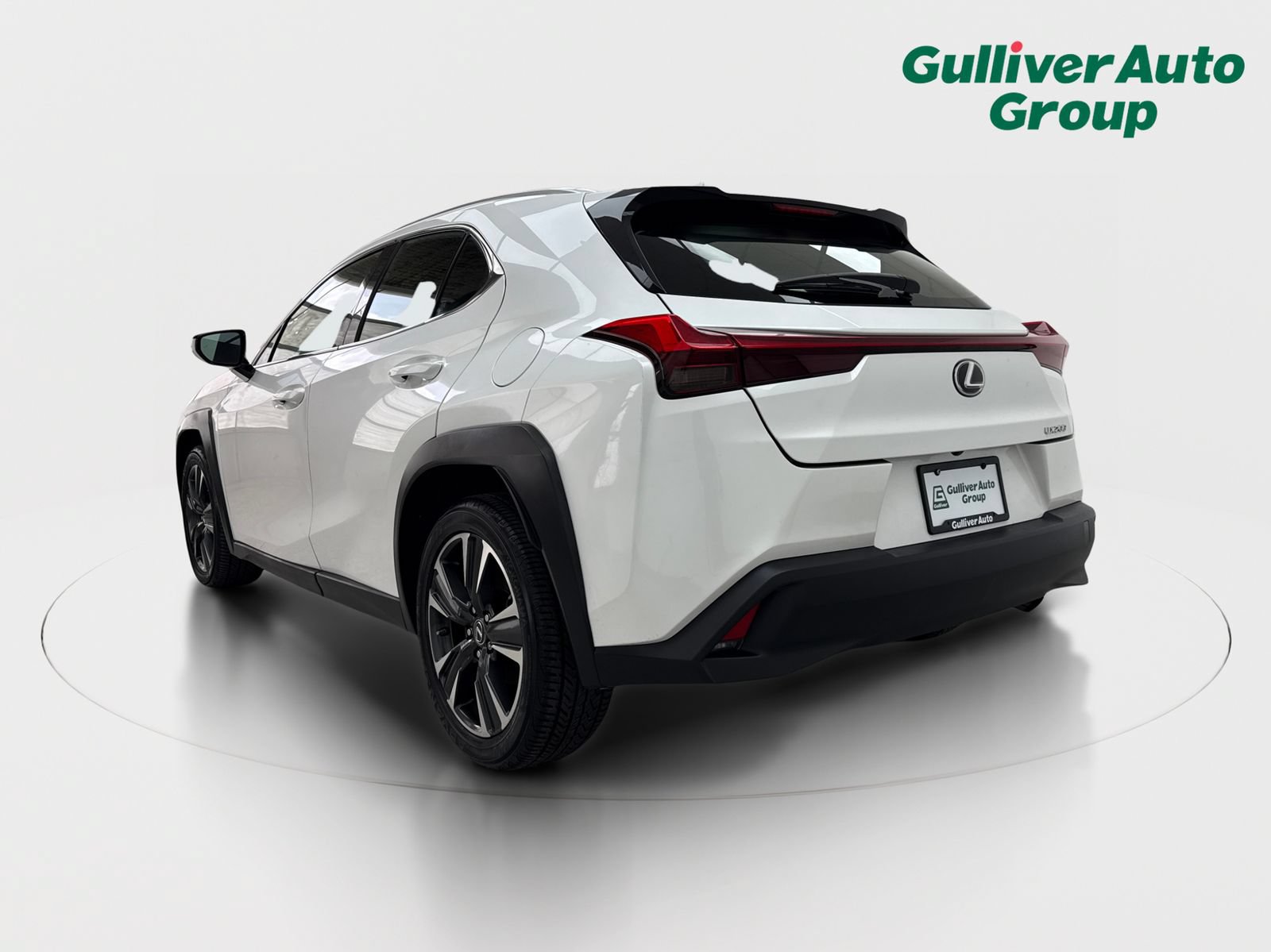 Used 2020 Lexus UX 200 w/ Accessory Package FWD image 5
