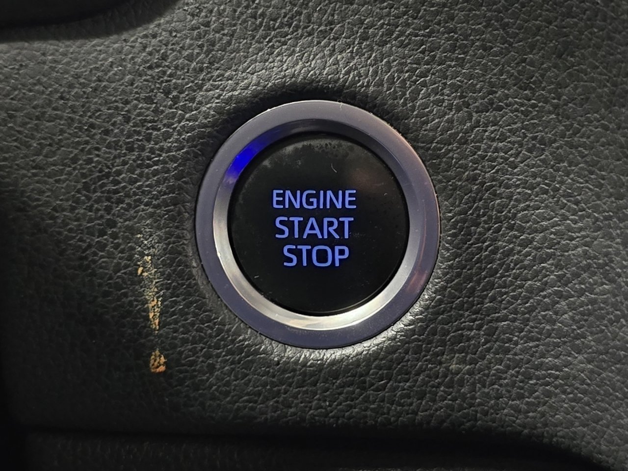 Used 2024 Toyota Tundra Limited image 30