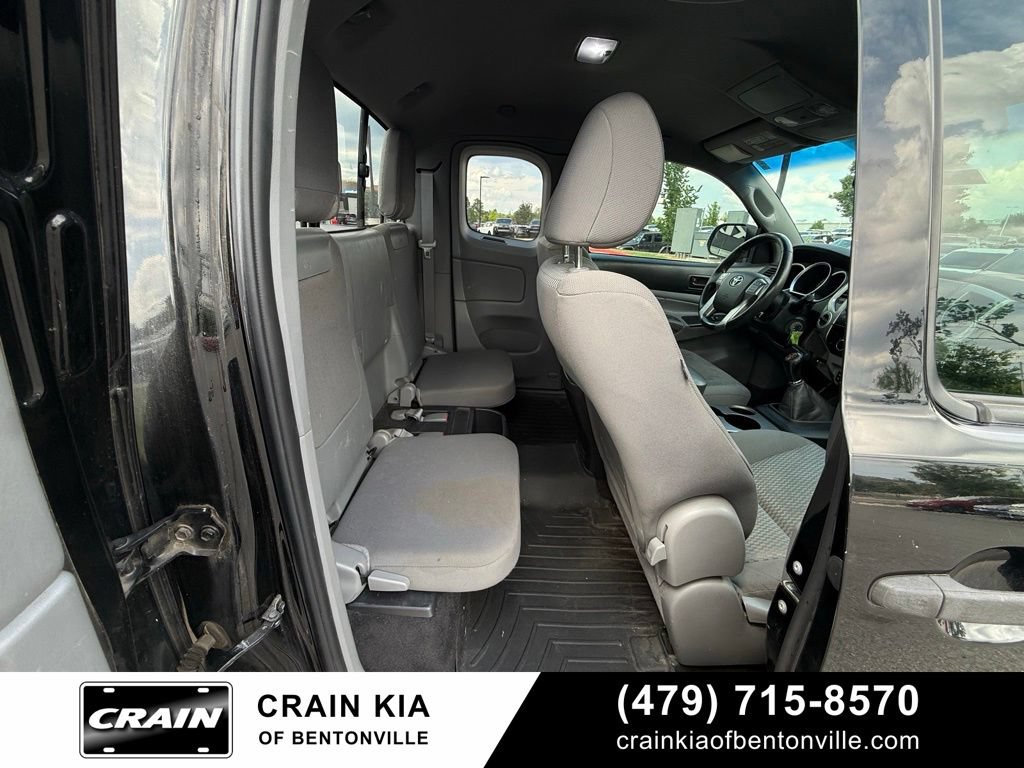 Used 2013 Toyota Tacoma 4x4 Access Cab w/ SR5 Pkg image 31