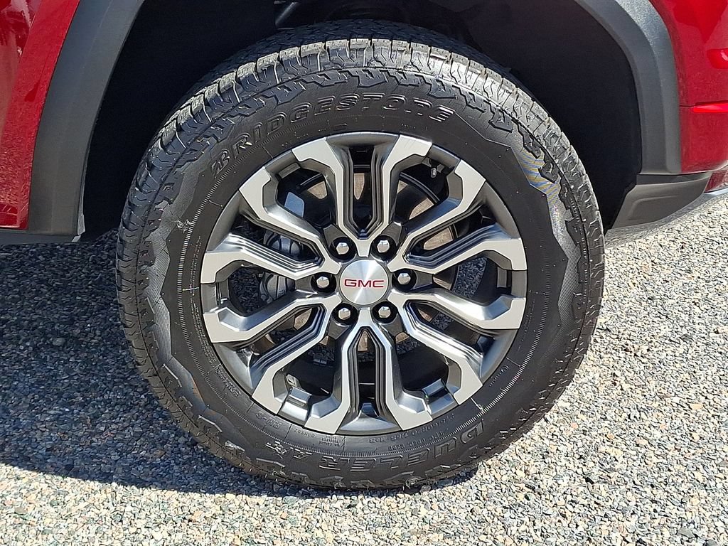 Used 2023 GMC Canyon Denali AWD/4WD image 11