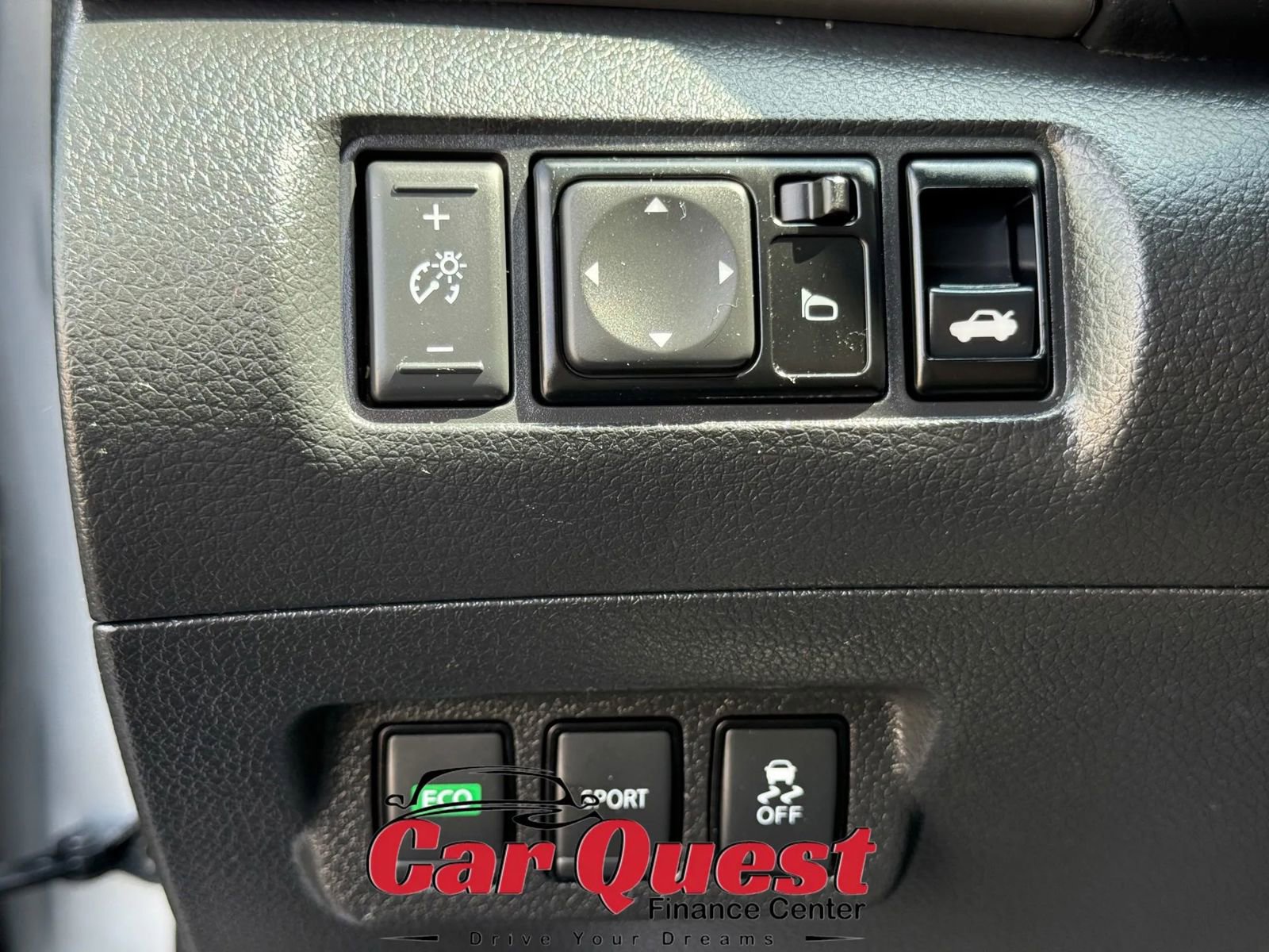 Used 2017 Nissan Sentra S image 23