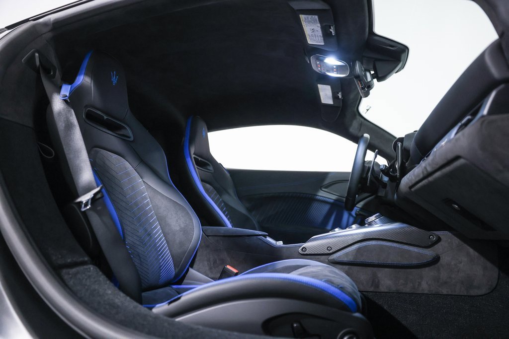 Used 2022 Maserati MC20 Coupe image 19