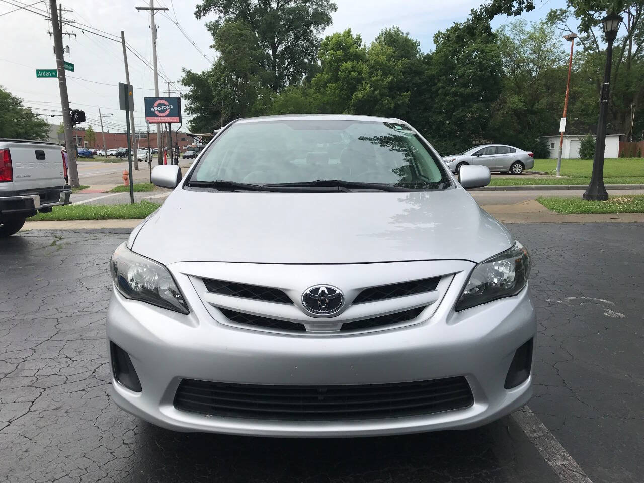 Used 2012 Toyota Corolla LE FWD image 3
