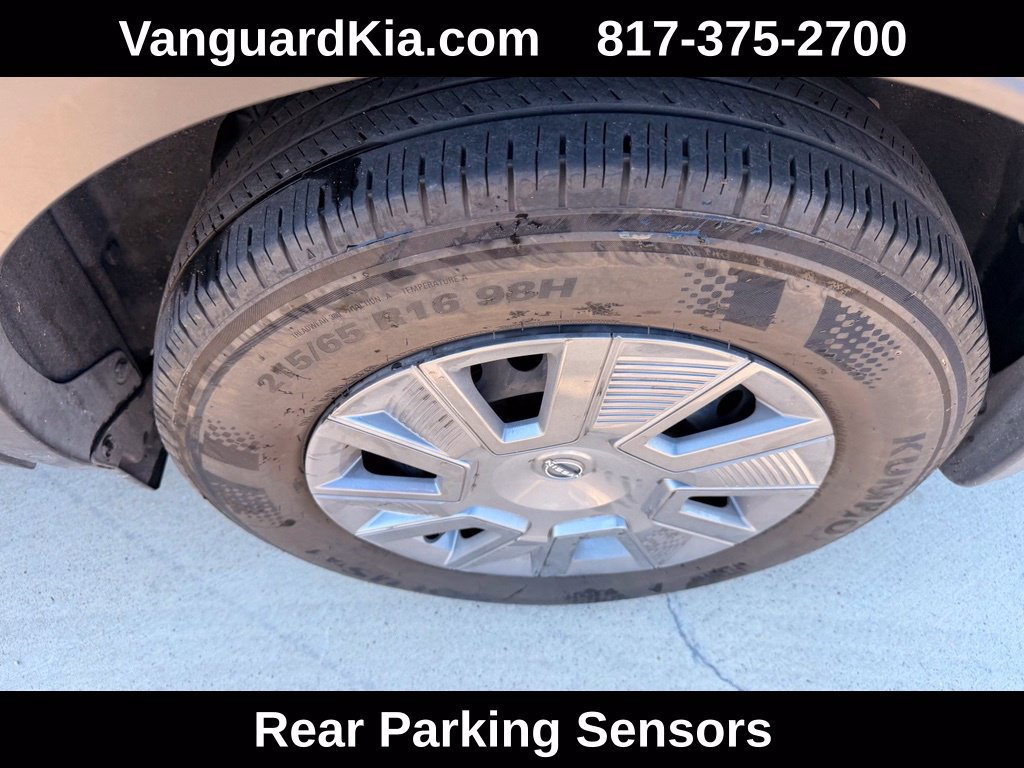 Used 2025 Nissan Kicks S AWD/4WD image 7