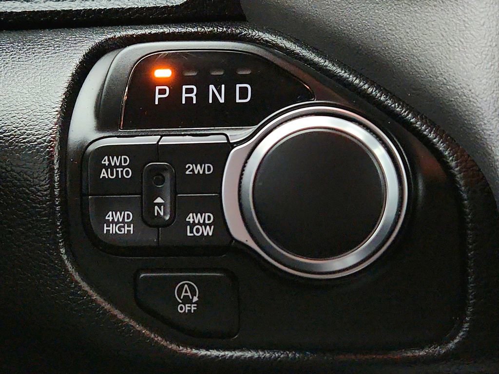 Used 2020 RAM 1500 Big Horn AWD/4WD image 18