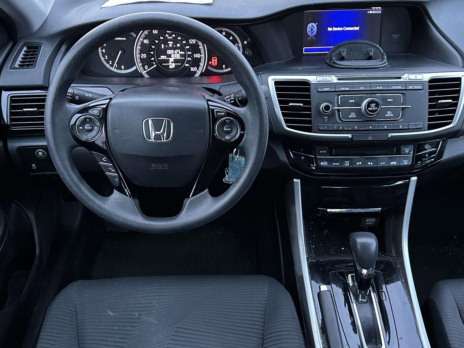 Used 2017 Honda Accord LX image 9