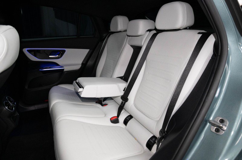 Certified 2025 Mercedes-Benz GLC 300 4MATIC image 14