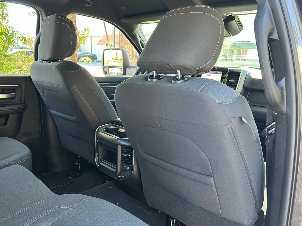 New 2026 RAM 2500 Big Horn AWD/4WD image 40