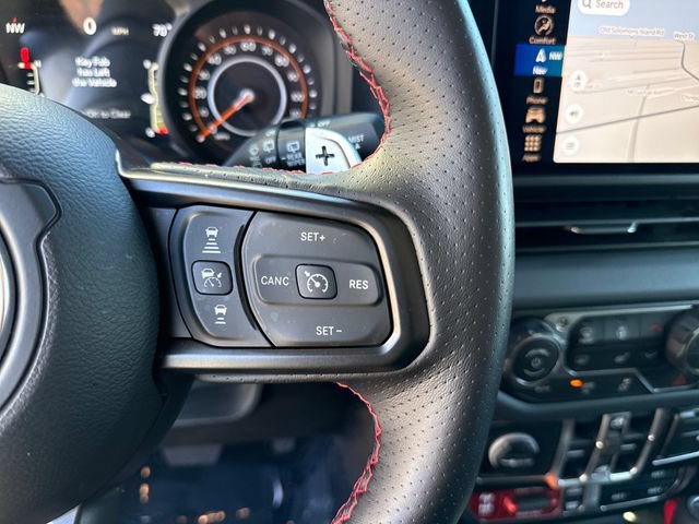 Used 2026 Jeep Wrangler Unlimited Rubicon 392 w/ Quick Order Package 27X Moab AWD/4WD image 16