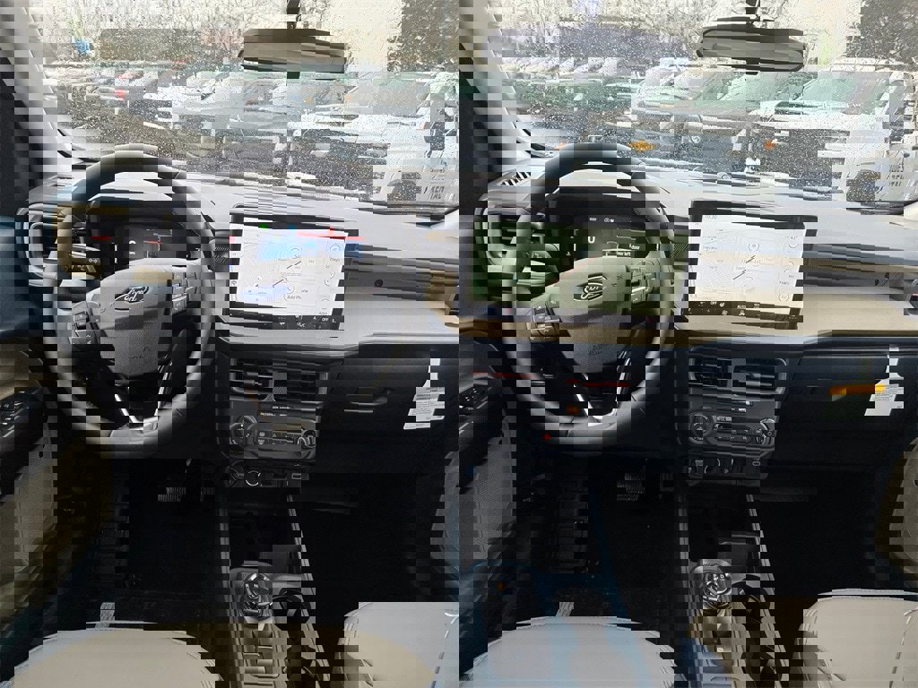 New 2026 Ford Maverick Lariat w/ 4K Tow Package image 11