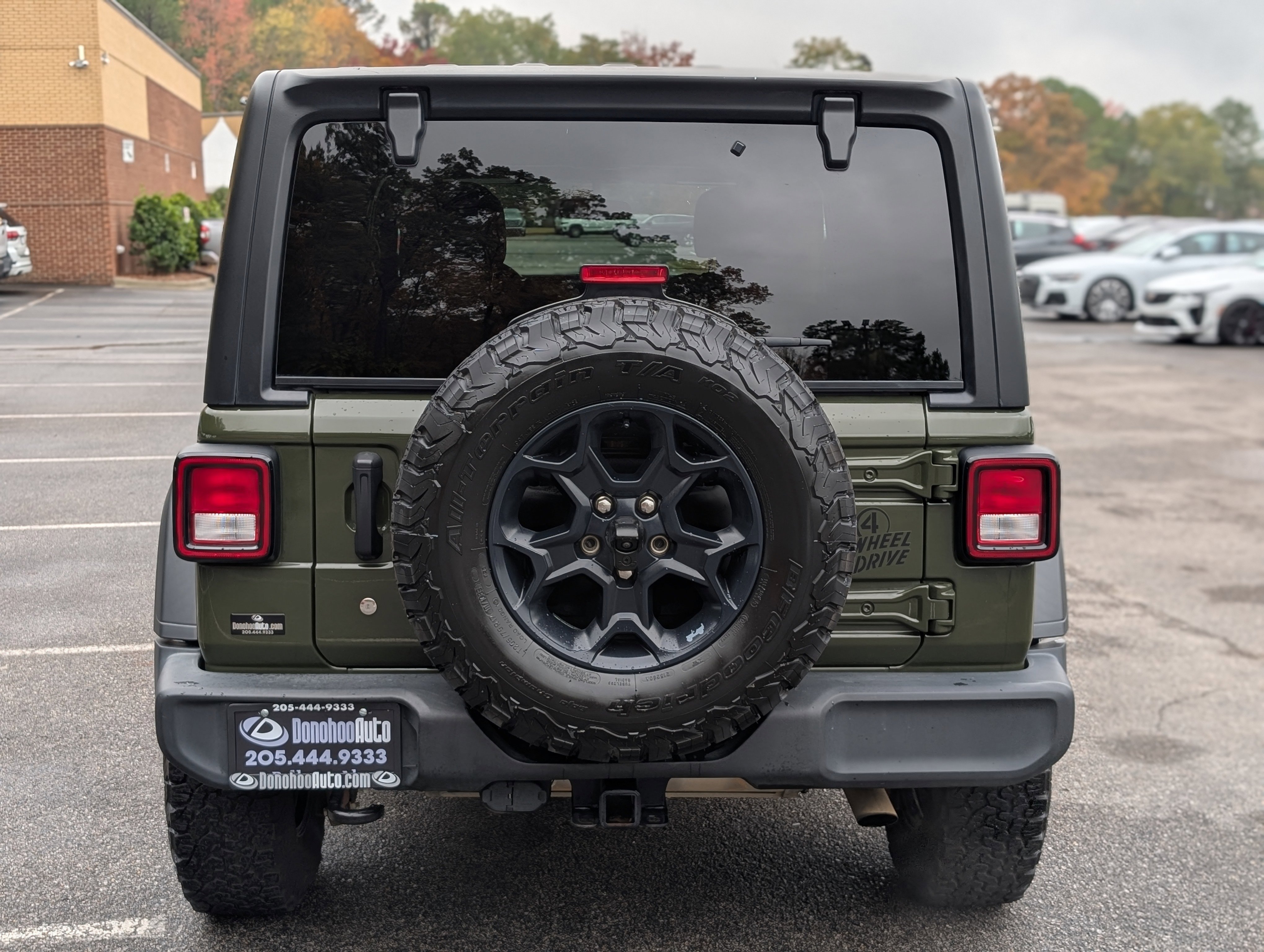 Used 2023 Jeep Wrangler Unlimited Sport image 8