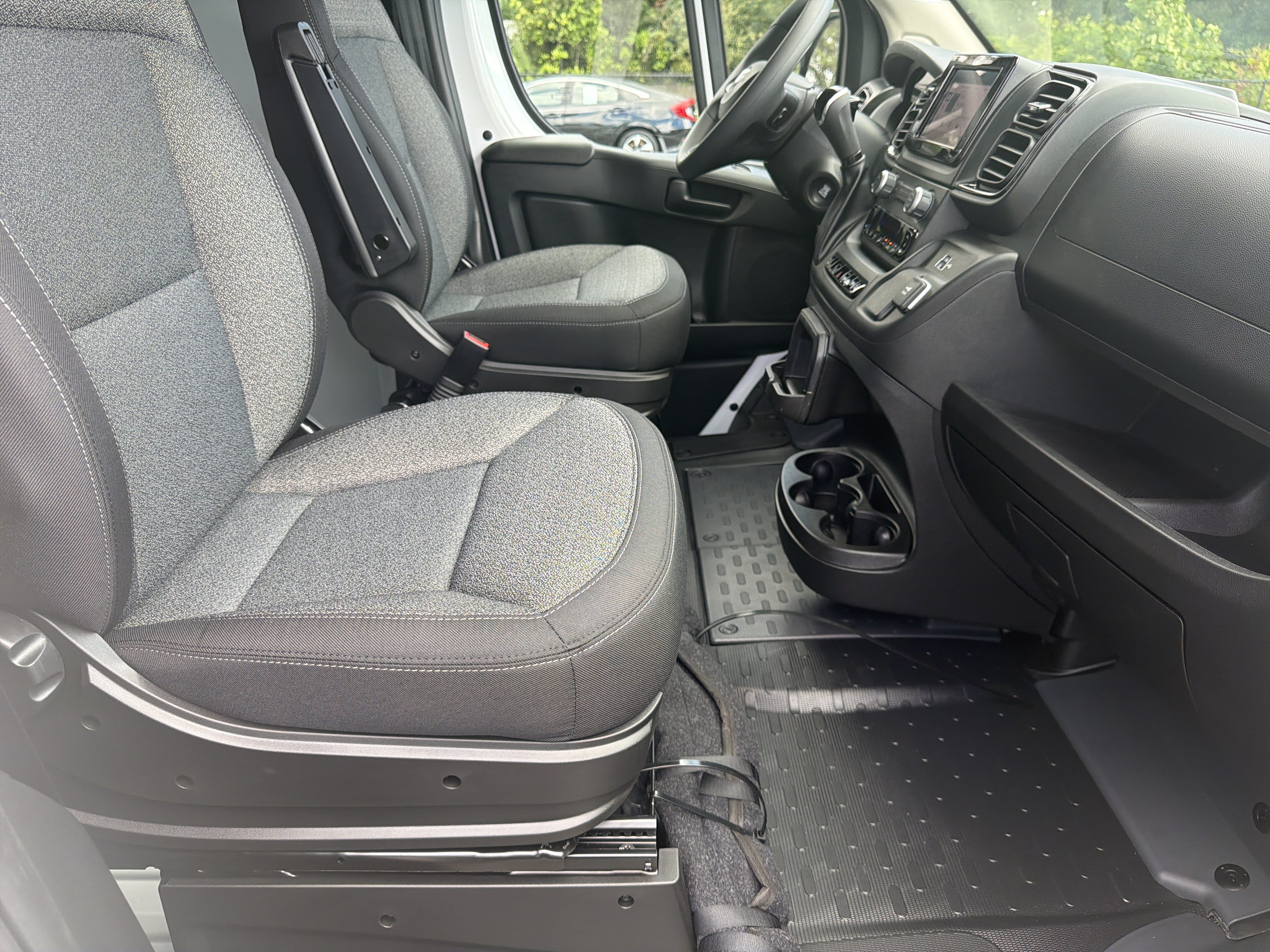 New 2026 RAM ProMaster 1500 w/ Safety Group FWD image 16
