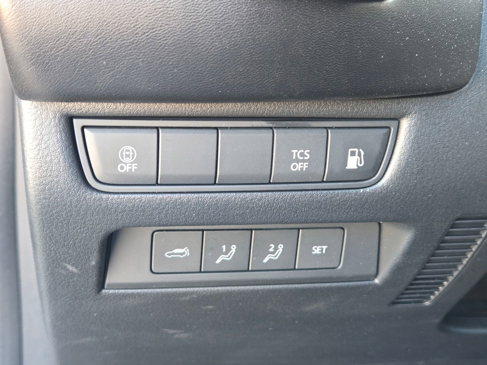 Used 2025 MAZDA CX-50 2.5 Hybrid w/ Weather Package image 21