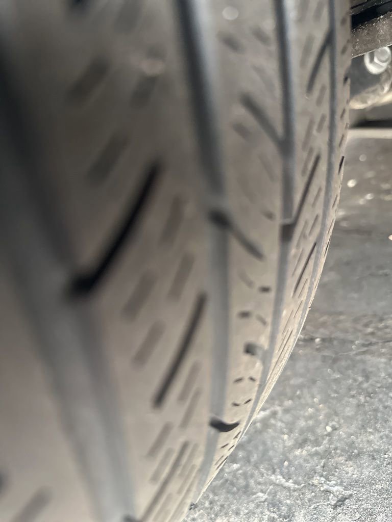 Used 2010 BMW 328i xDrive Wagon image 10