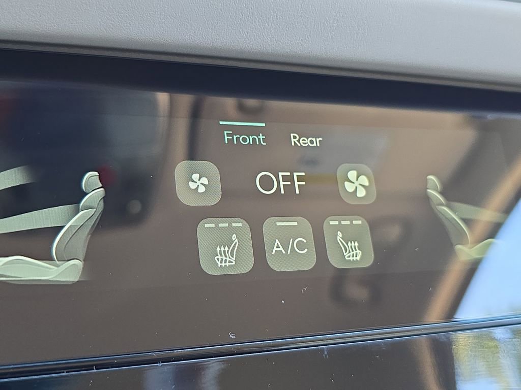 New 2026 Genesis GV70 2.5T image 17