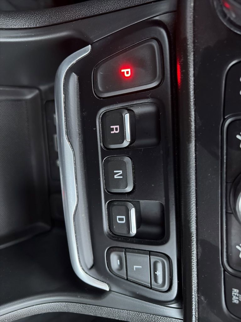 Certified 2021 GMC Terrain SLT image 32