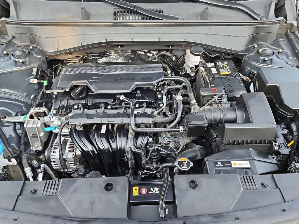 Used 2025 Hyundai Kona SEL FWD image 35