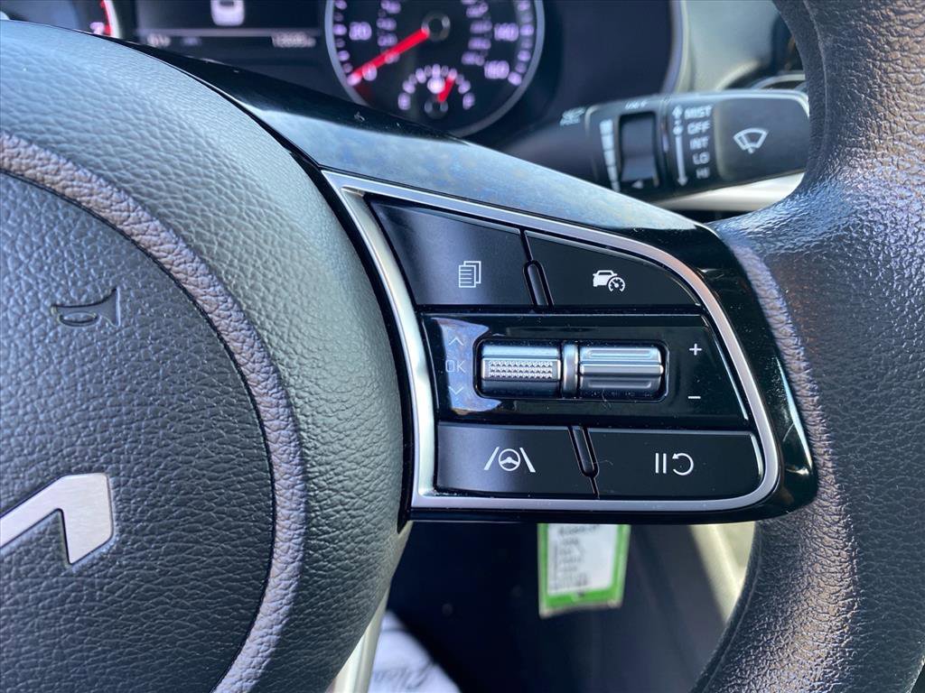 Certified 2023 Kia Forte LXS w/ LXS Technology Package FWD image 15