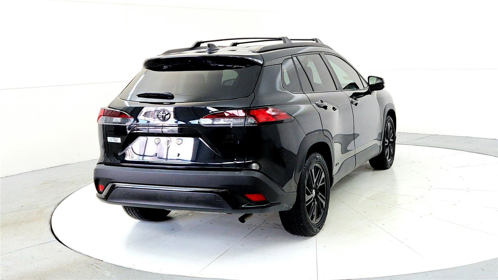 Used 2024 Toyota Corolla Cross Nightshade image 5