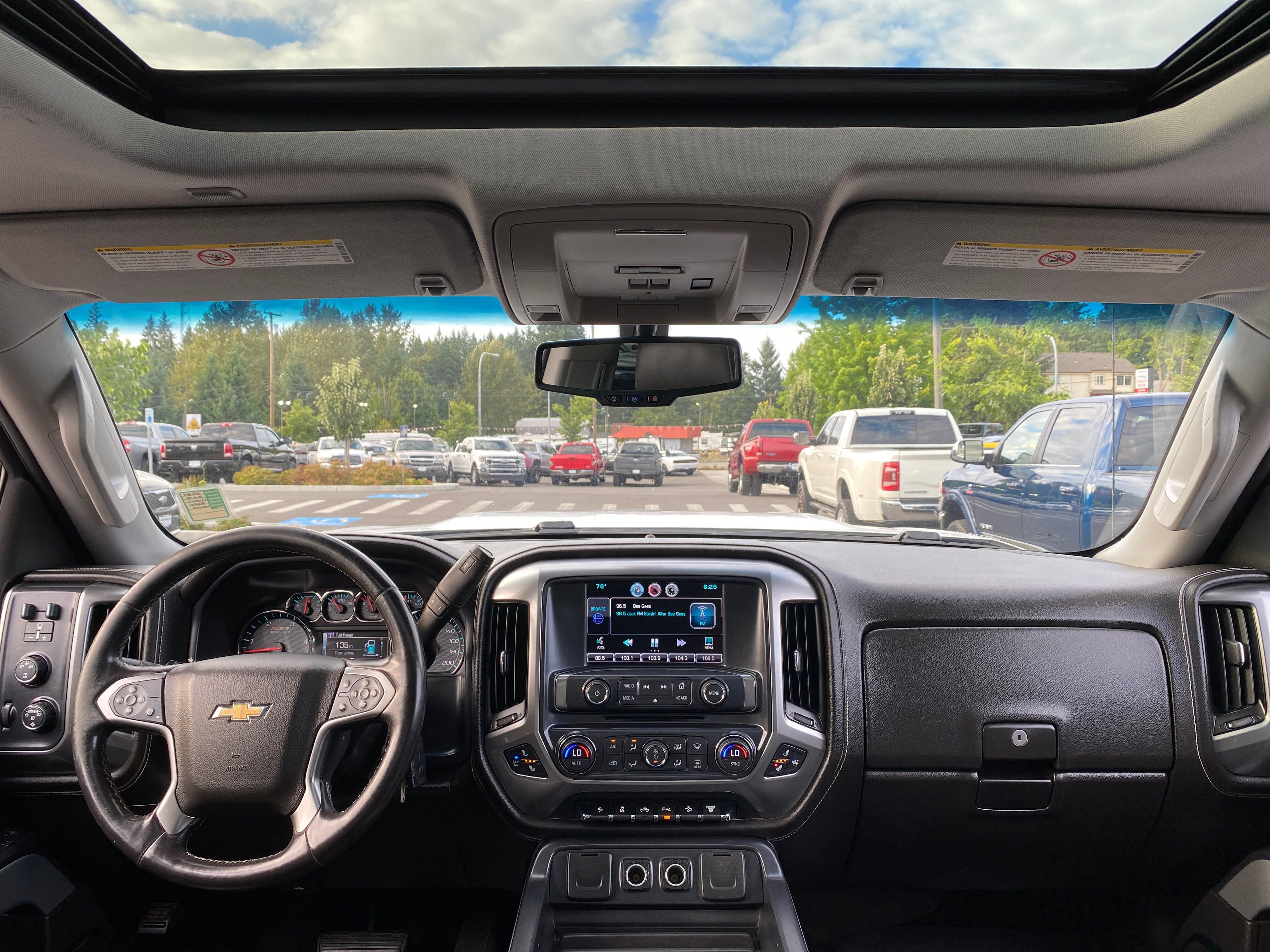 Used 2015 Chevrolet Silverado 3500 LTZ image 11