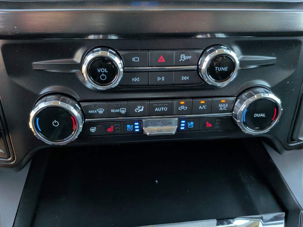 New 2027 Ford F350 Lariat w/ Lariat Premium Package AWD/4WD image 31