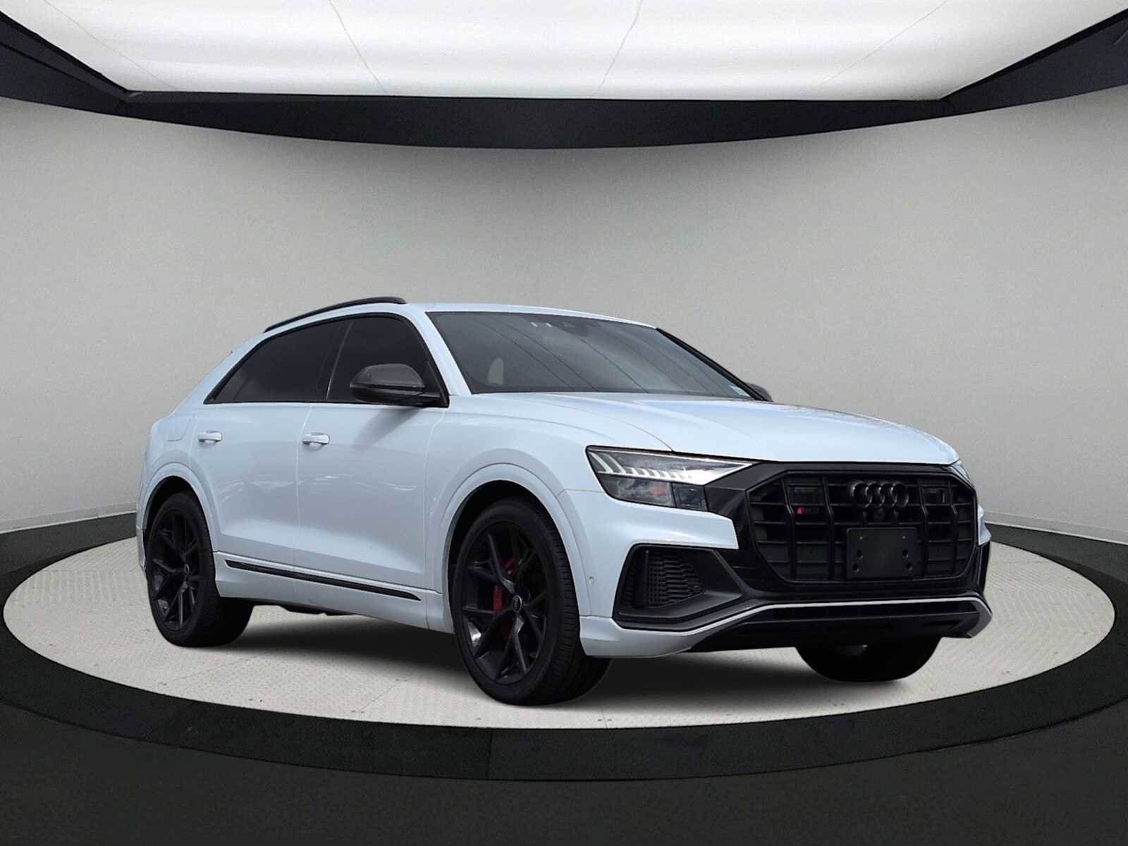 Used 2023 Audi SQ8 Premium Plus w/ Carbon Optic Package AWD/4WD image 2